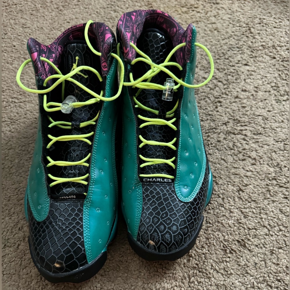 Jordan retro 13 Doernbecher